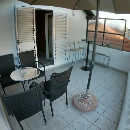 Riva Vibes Apartment *