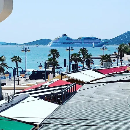 Riva Vibes