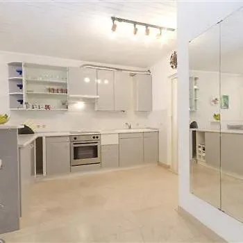 Appartement Center House *